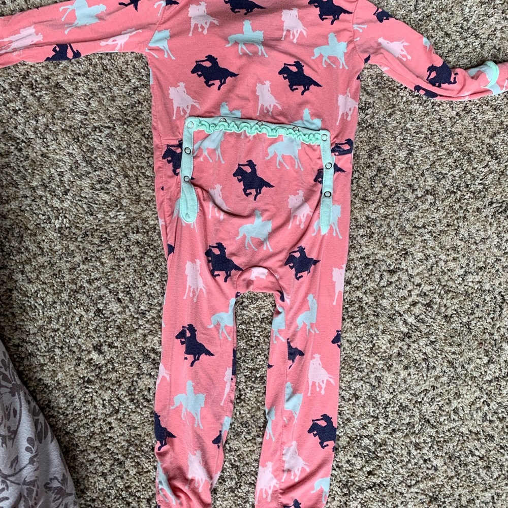 KicKee Pants pajamas/play wear 18-24 months